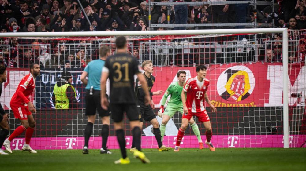 بایرن مونیخ 1-2 آگزبورگ؛ کلید رهایی جایی در قلعه خودشان پنهان شده بود