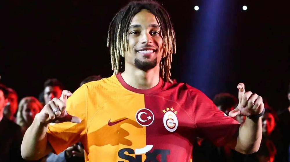 رسمی؛ ساشا بویی از بایرن مونیخ به گالاتاسرای پیوست